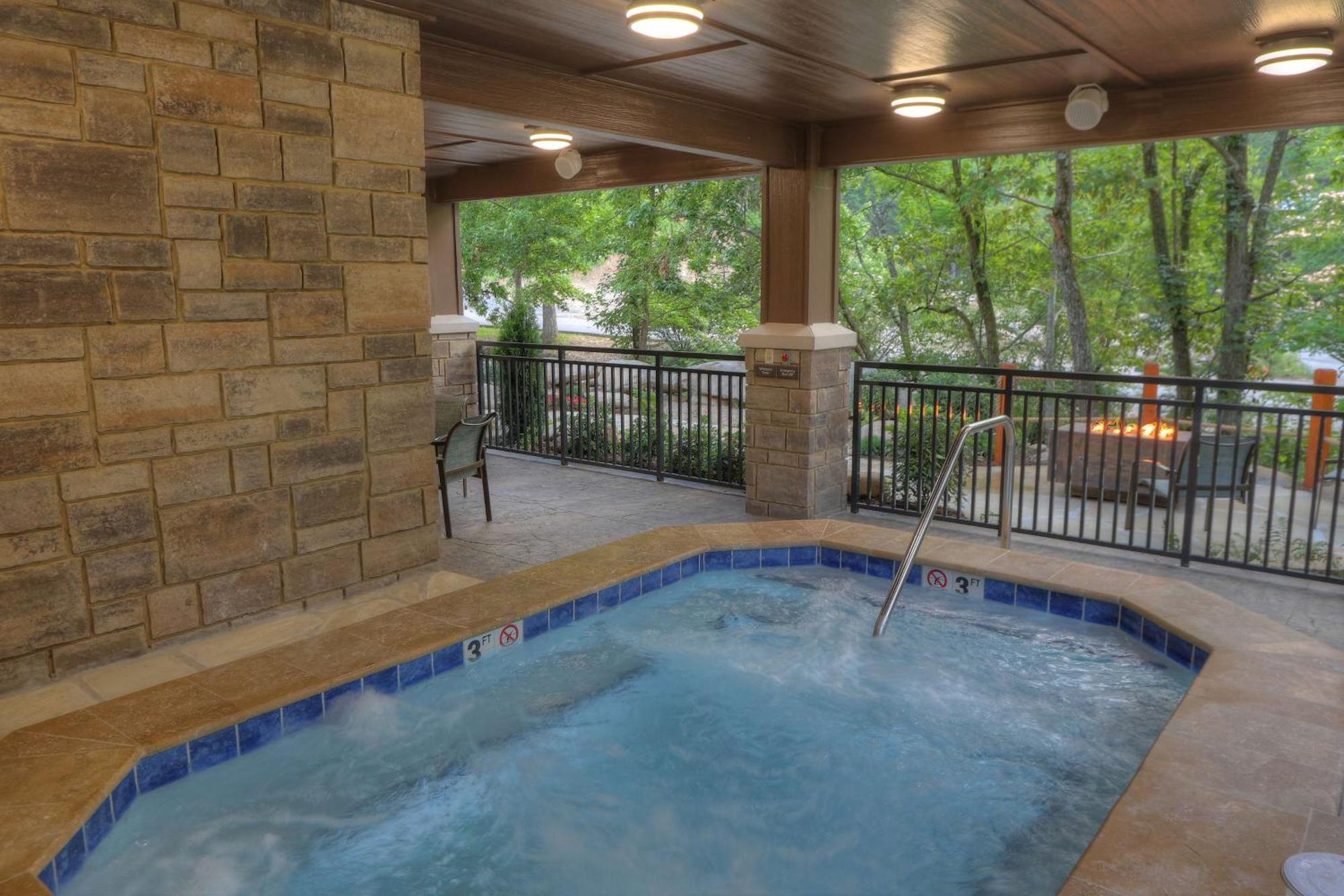 Hampton Inn Gatlinburg Historic Nature Trail, Tn Extérieur photo